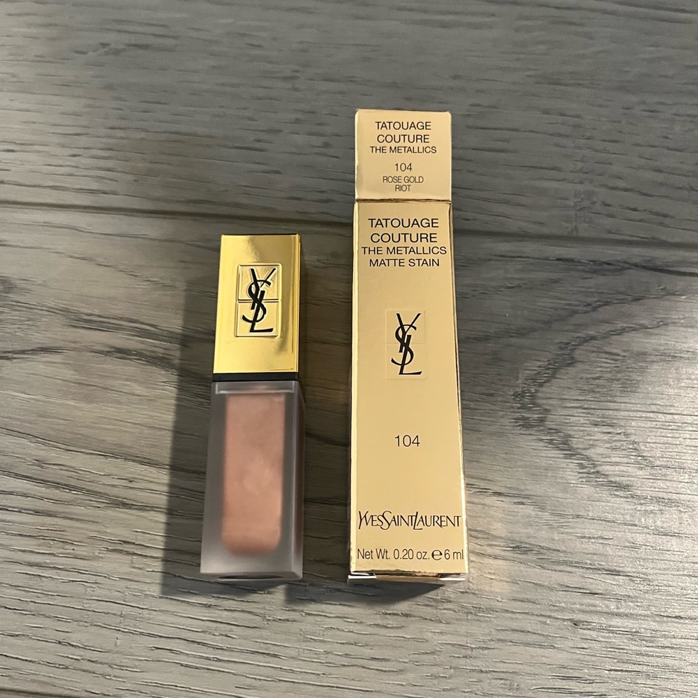 YSL Tatouage Couture The Metallics Matte 104  Rose Gold Riot Lip Stain 6ml